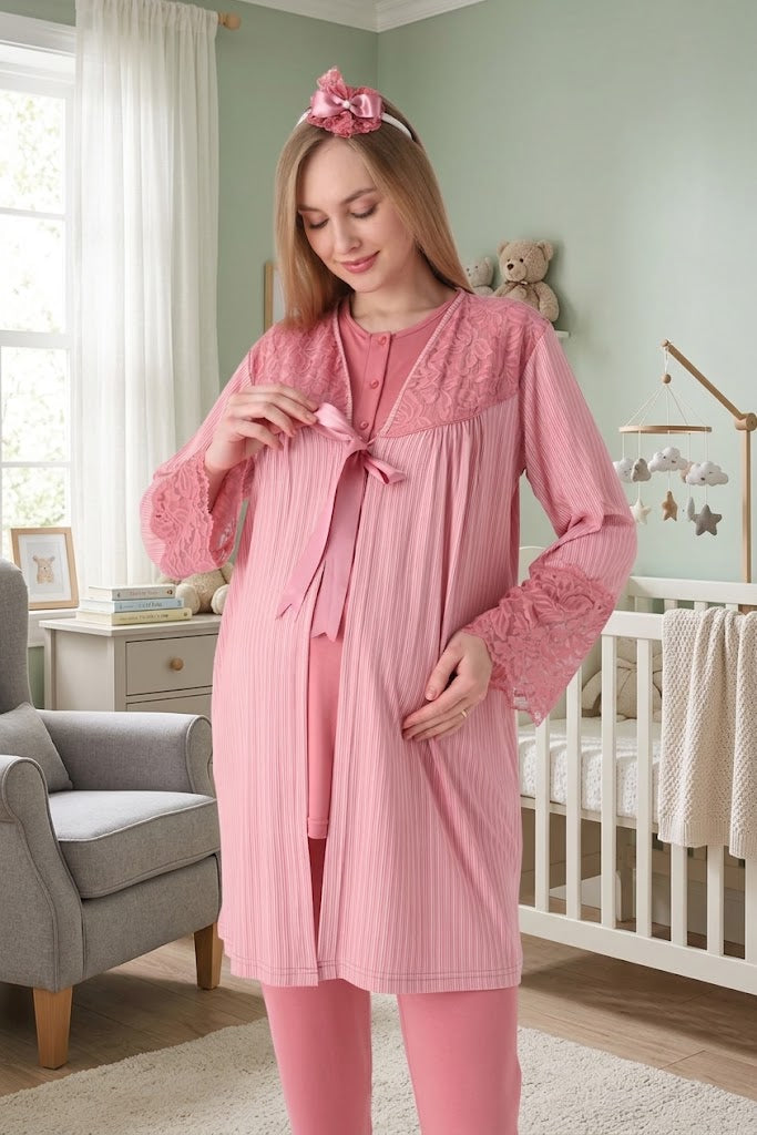 Nar Çiçeği Kısa Kollu Güpür Detaylı Emzirme Kolaylıklı Sabahlıklı Lohusa Pijama Takımı-3472