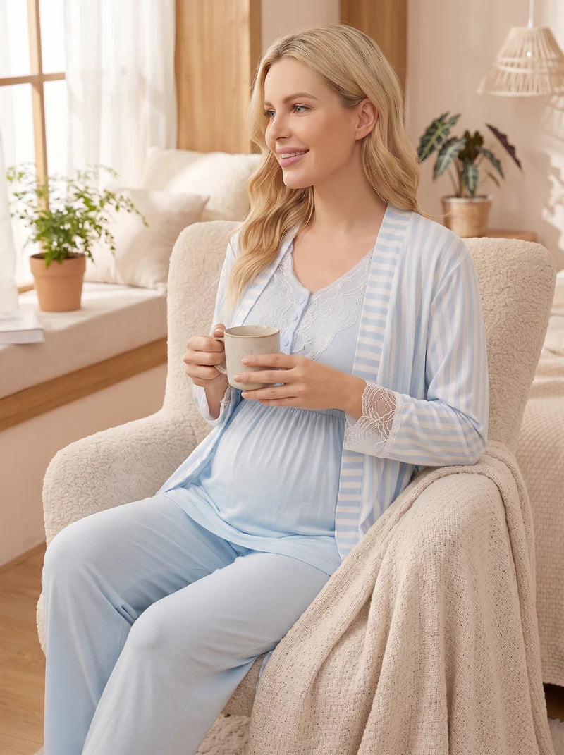 Kısa Kollu Dantel Detaylı Çizgili Sabahlıklı Lohusa Pijama Takımı-2054