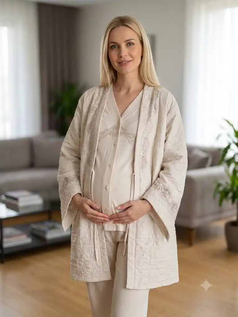 Bej Uzun Kollu Önden Düğmeli Dantel Detaylı Sabahlıklı Lohusa Pijama Takımı-6314